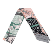 将图像加载到图库查看器中，HERMES Twilly Morning Walk La Promenade du Matin Black/Rose Poudre/Grease Silk100%
