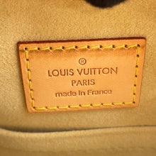 将图像加载到图库查看器中，LOUIS VUITTON Hudson BeigeM40045 Monogram Size GM
