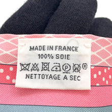 Load image into Gallery viewer, HERMES Twilly &quot;Grand Theatre Nouveau&quot; Pink /Yellow/Multicolor Silk100%
