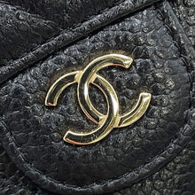 将图像加载到图库查看器中，CHANEL Matelasse Shoulder Phone Case for iPhone 16 Pro Max BlackAP4542 Caviar Leather
