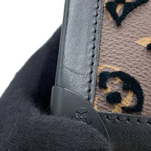 Load image into Gallery viewer, LOUIS VUITTON Vertical・Soft Trunk NoirM45044 Monogram / Toughtage
