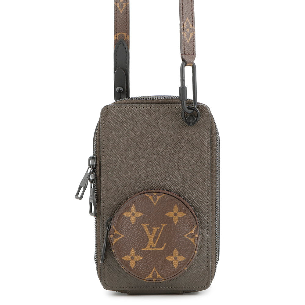 LOUIS VUITTON Phone box Khaki/BrownM30581 Taiga Leather Monogram