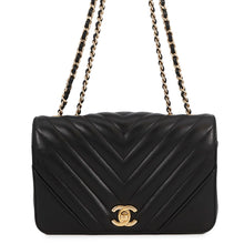 将图像加载到图库查看器中，CHANEL V Stitch Single Flap Chainshoulder Bag Black Lambskin Size 20
