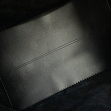 将图像加载到图库查看器中，Dior Macrocannage to Jules BlackM2820OSHJ_M900 Calf Leather Size Large
