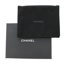将图像加载到图库查看器中，CHANEL Matelasse CC Logo Fragment Card Case BlackAP3179 Caviar Leather
