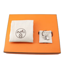 Load image into Gallery viewer, HERMES Picotin Lock Black Taurillon Clemence Size MM
