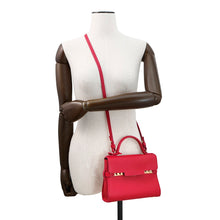 将图像加载到图库查看器中，Delvaux Tempate Pink Leather Size Mini
