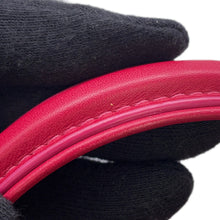 将图像加载到图库查看器中，Tempate Pink Leather Size Mini
