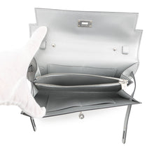 Load image into Gallery viewer, HERMES Kelly wallet long to go Argent Chevre Shamqila
