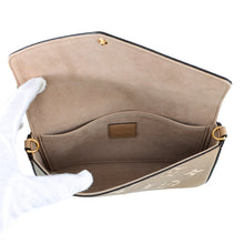 将图像加载到图库查看器中，LOUIS VUITTON Felicie Pochette Tourterelle/ClaimM82610 Monogram Empreinte Leather
