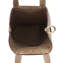 Load image into Gallery viewer, HERMES In the loop Etoupe Taurillon Clemence Swift Leather Size 18/PM
