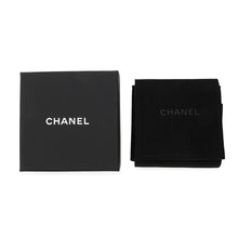 将图像加载到图库查看器中，CHANEL CC Logo Brooch Black Metal Rhinestone

