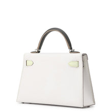 将图像加载到图库查看器中，HERMES Mini Kelly 2 Tricolor Gris Pale/Vert Fizz/Graphite Epsom
