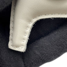 Load image into Gallery viewer, HERMES Rodeo Craie / Sesame / Cornelian Lambskin Size PM
