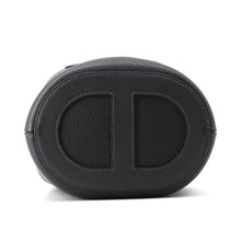 Load image into Gallery viewer, HERMES In the loop Caban Taurillon Clemence Swift Leather Size 18
