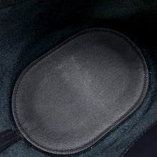 Load image into Gallery viewer, HERMES In the loop Caban Taurillon Clemence Swift Leather Size 18
