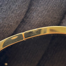 Load image into Gallery viewer, HERMES Clic Crack H Size PM Black Metal
