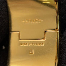 Load image into Gallery viewer, HERMES Clic Crack H Size PM Black Metal
