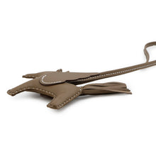 将图像加载到图库查看器中，HERMES Rodeo Pegasus Etoupe Lambskin Size PM
