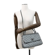 将图像加载到图库查看器中，CHANEL Matelasse Coco Handle 2-Way Handbag Gray MetallicA92991 Vintage Calf Leather Size 29
