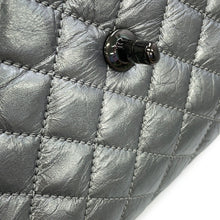将图像加载到图库查看器中，CHANEL Matelasse Coco Handle 2-Way Handbag Gray MetallicA92991 Vintage Calf Leather Size 29
