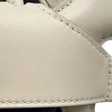 将图像加载到图库查看器中，HERMES Rodeo Robeo Padlock Craie Lambskin Size PM
