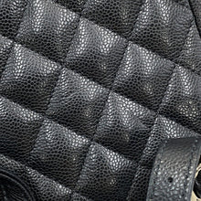 将图像加载到图库查看器中，CHANEL Matelasse CC Logo Backpack BlackAS3787 Caviar Leather Size Small
