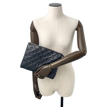将图像加载到图库查看器中，LOUIS VUITTON Coussin BlackM57790 Monogram・Pattern Lambskin Size PM
