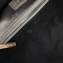 Load image into Gallery viewer, CHANEL CC Logo 2-Way Tote Chain Bag BlackA40394 Suede leather
