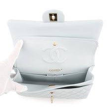 Load image into Gallery viewer, CHANEL Matelasse W Flap ChainShoulder Bag Light BlueA01112 Caviar Leather Size 25
