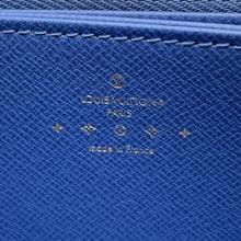 Load image into Gallery viewer, LOUIS VUITTON Zippy Wallet MarineM81226 Monogram / Jaguar Denim
