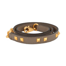 Load image into Gallery viewer, HERMES Mini Dog Carre Bandouliere Etoupe Swift Leather Size 0.6&quot;/75㎝
