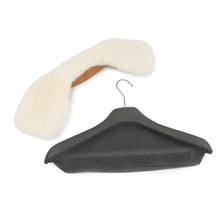 Load image into Gallery viewer, HERMES Leather bomber jacket Size 36 Light brown Deer Leather Shearling
