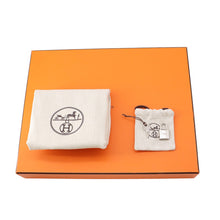 Load image into Gallery viewer, HERMES Picotin Lock Green Pantan Taurillon Clemence Size MM
