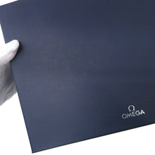 Load image into Gallery viewer, OMEGA Speedmaster 50th Anniversary Silver Snoopy Award W42mm Stainless Steel Nylon Silver Dial310.32.42.50.02.001
