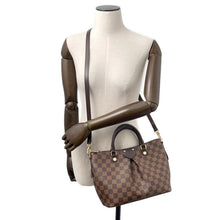 将图像加载到图库查看器中，LOUIS VUITTON Siena RedN41545 Damier Ebene Canvas Size PM
