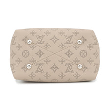 将图像加载到图库查看器中，LOUIS VUITTON Bella GaletM57201 Monogram Mahina
