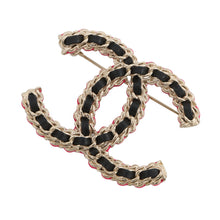 Load image into Gallery viewer, CHANEL CC Logo Brooch Black/Pink/GoldABB478 Metal Calf Leather
