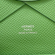将图像加载到图库查看器中，HERMES Calvi Duo Vert Yucca Epsom
