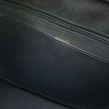 将图像加载到图库查看器中，CHANEL Matelasse Bowling 2WAY Handbag Black Calf Leather
