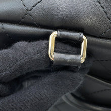 将图像加载到图库查看器中，CHANEL Matelasse Bowling 2WAY Handbag Black Calf Leather
