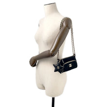 将图像加载到图库查看器中，CHANEL Coco Neige Chain Clutch BlackAP4772 Velvet Effect Nylon Shiny Crumple Calf Leather
