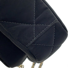 将图像加载到图库查看器中，CHANEL Coco Neige Chain Clutch BlackAP4772 Velvet Effect Nylon Shiny Crumple Calf Leather
