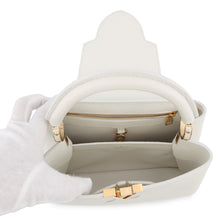 Load image into Gallery viewer, LOUIS VUITTON Capucines BB snowM55832 Taurillon Leather
