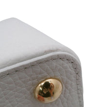 将图像加载到图库查看器中，LOUIS VUITTON Capucines BB snowM55832 Taurillon Leather
