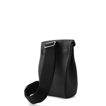 将图像加载到图库查看器中，HERMES Akkad Black Togo Leather Size PM
