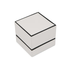 将图像加载到图库查看器中，CHANEL Medieval Butterfly Earrings Silver Metal Rhinestone
