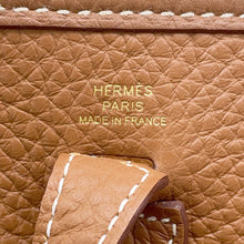 将图像加载到图库查看器中，HERMES Evelyne Amazon Long Gold Taurillon Clemence Size TPM
