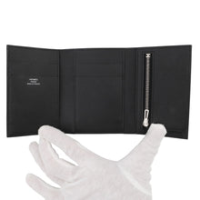 将图像加载到图库查看器中，HERMES Bearn combine Black Veau Madame
