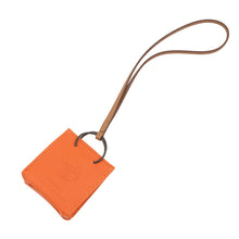 将图像加载到图库查看器中，HERMES Sac Orange Feu/Gold Lambskin
